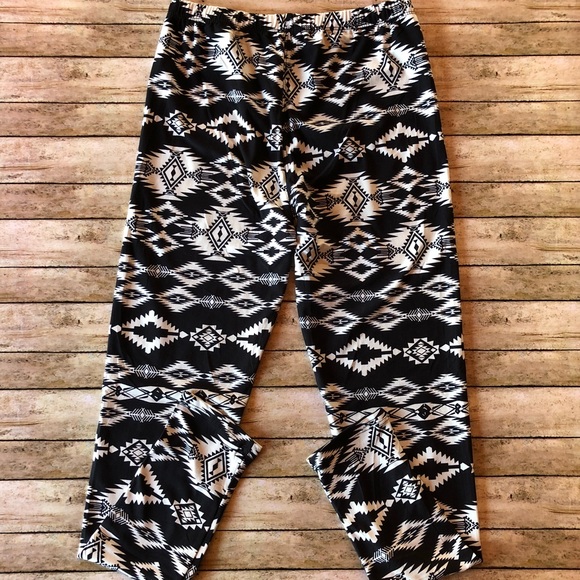 Unicorn Leggings. NWT - Picture 5 of 5